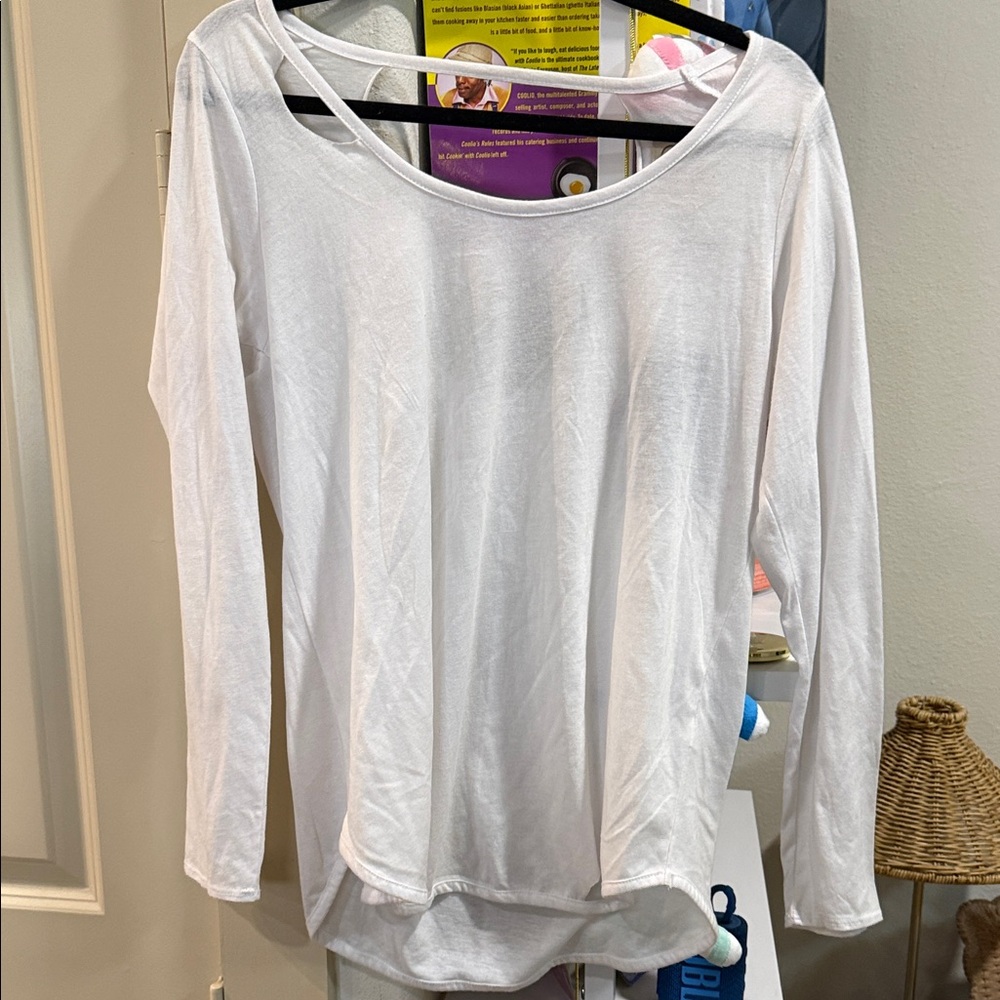 NET Chaser Long Sleeve Distressed White T-Shirt